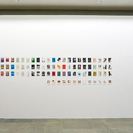 ポスターというメディアと表現<br>構成的ポスターの研究　H.N　2021年度<br>20世紀を代表するグラフィックデザイナー、ヨゼフ・ミューラー=ブロックマンの作品を研究しながら、新しい構成的ポスターを制作。マグネットシートを用いて、観客が自由に色を配置できる参加型のポスターを発表。