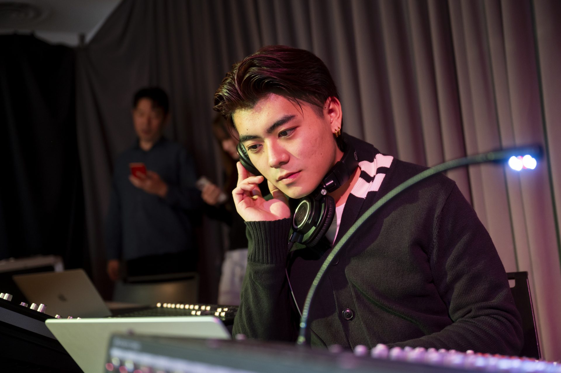 「歌ってみた」(ミックス&ディレクタープロデューサー編)<br>3月31日(月)<br>13:00~16:00