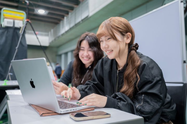 K-POP好きにオススメ！コンサート／ライブを知ろう<br>8月19日（水）<br>10:00~12:00